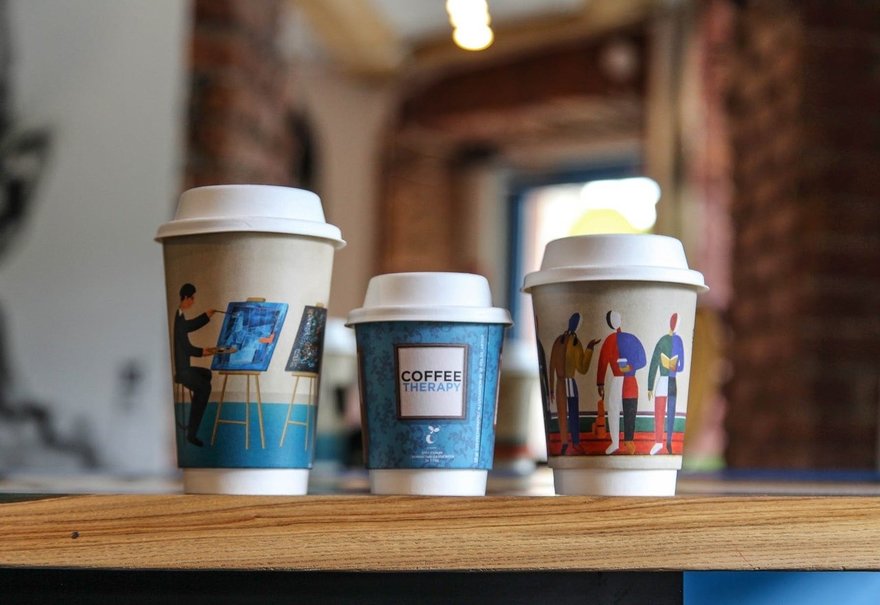 Биоразлагаемые стаканы для кофе с работами Казимира Малевича появились в петербургской сети кофеен