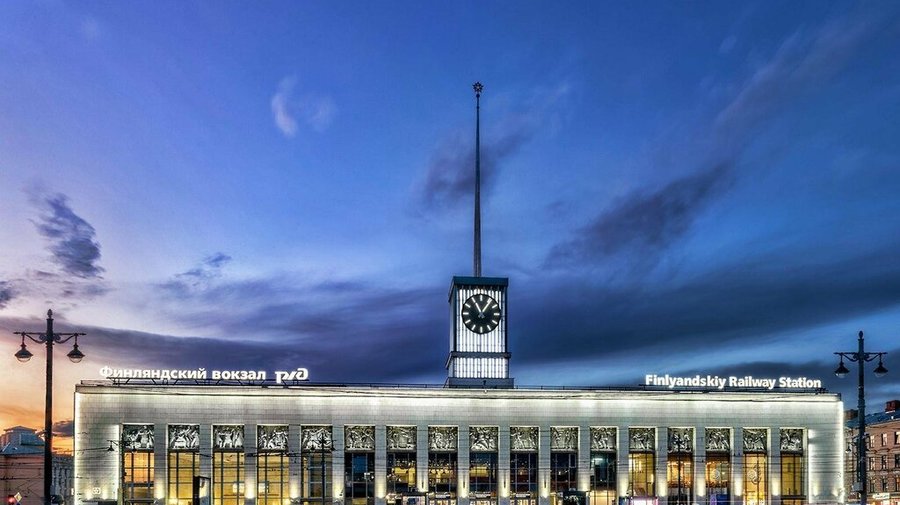На Финляндском вокзале петербуржцам бесплатно раздадут сладкие подарки