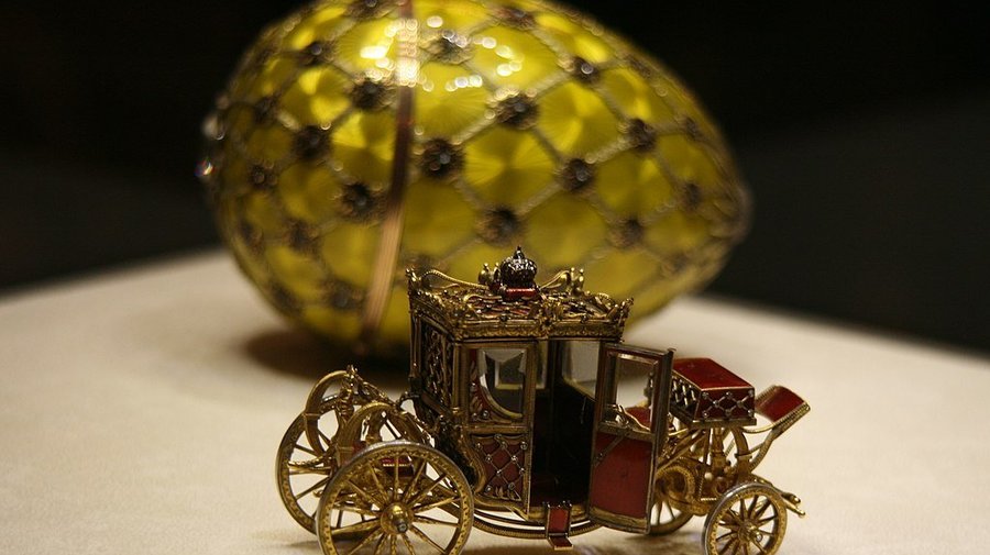 Надо знать: 22 октября 1842 года Густав Фаберже открыл в Петербурге первую ювелирную студию