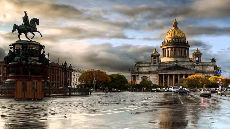 Теплая погода в городе продержится до начала ноября