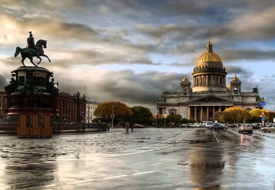 Теплая погода в городе продержится до начала ноября