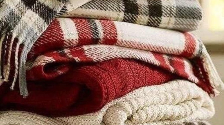 В Петербурге открыли сбор теплых вещей для детей из семей, попавших в сложную ситуацию