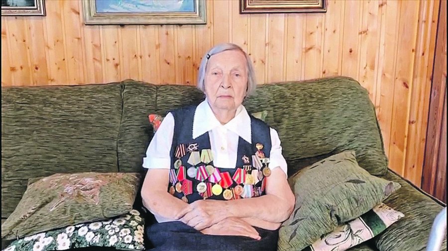 Ветеран-блогер, собравшая миллионы рублей семьям пострадавших медиков, выпустила книгу о войне