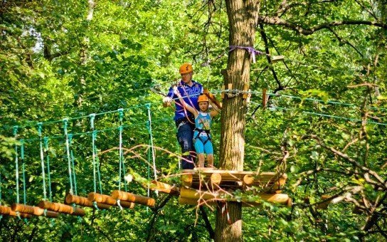 В Нескучном саду заработал веревочный городок «Панда Парк»