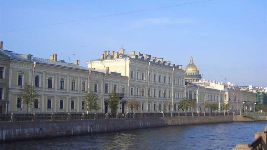 Усадьбу Михаила Ломоносова отремонтируют в Петербурге