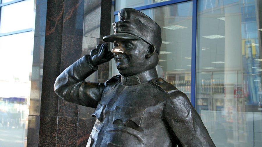 Памятник бравому солдату Швейку