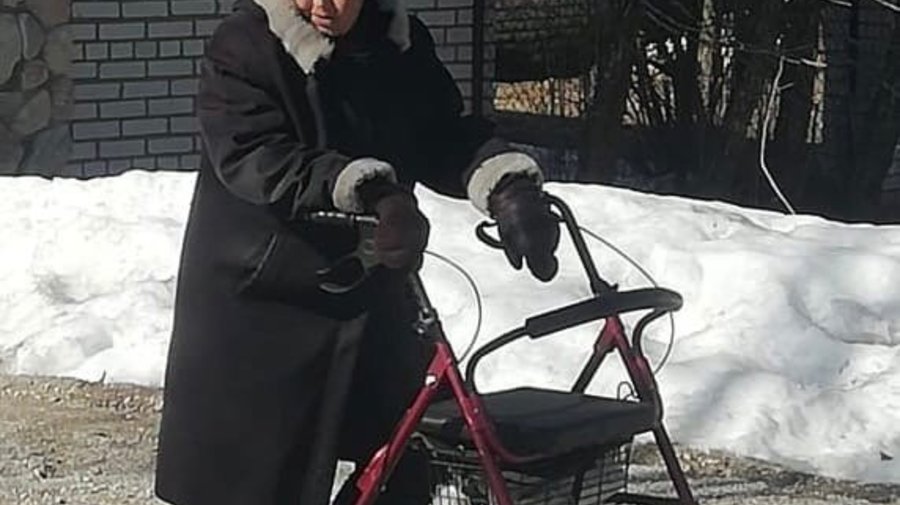 В Ленобласти поздравили ветерана с Днём партизанской славы