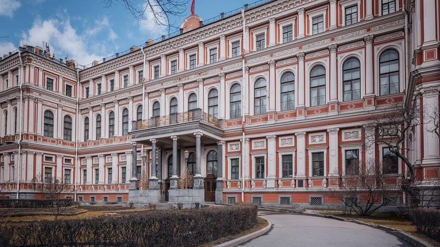 Николаевский дворец