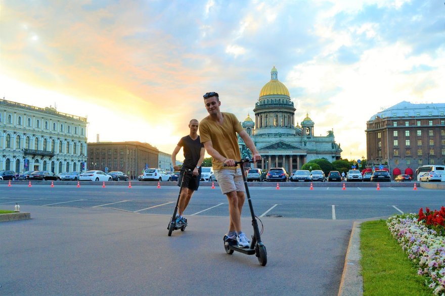 В Петербурге примут новые правила движения для электросамокатов