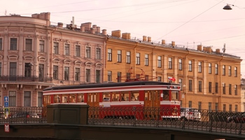 Самые красивые маршруты по Петербургу на общественном транспорте