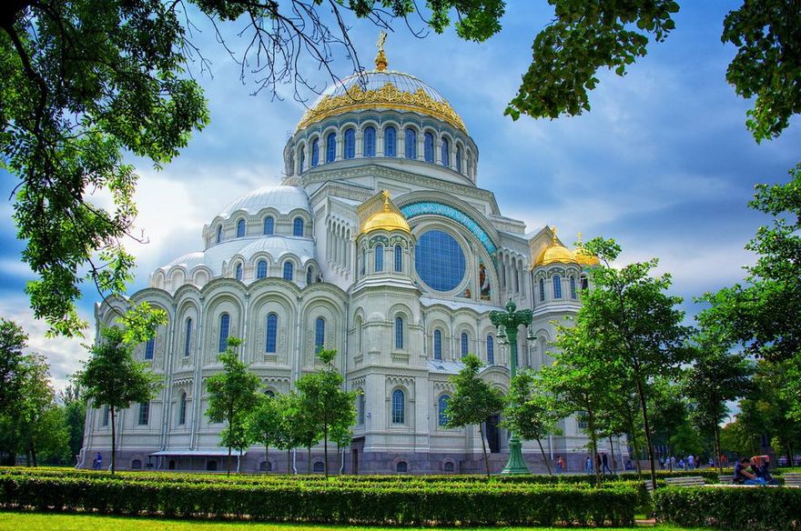 Экскурсия «Кронштадт и форт Константин»
