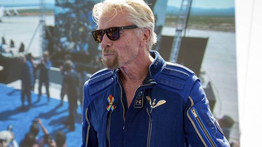 Ричард Брэнсон поделился впечатлениями о полете на Virgin Galactic