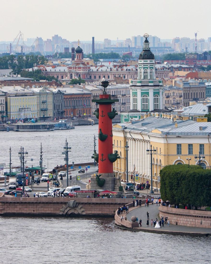 Петербуржцев 28 октября побеспокоят кратковременные дожди