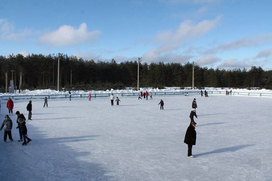 В Ленобласти открылось больше сотни катков