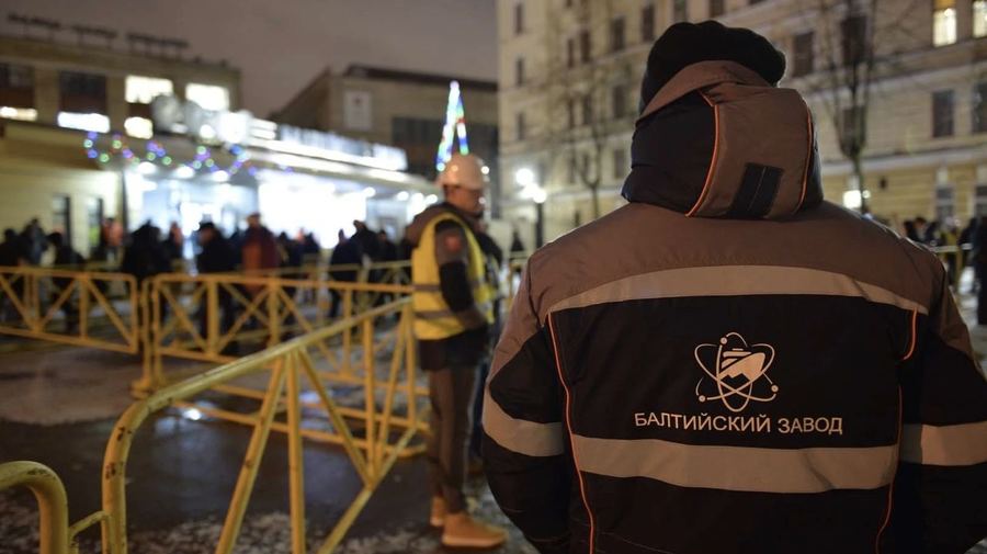 Непривитых сотрудников Балтийского завода не пустили на работу