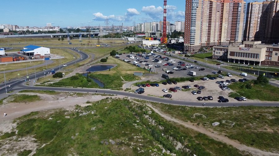 В Новой Охте откроется парк со спортивным оборудованием и площадкой для дрессировки собак