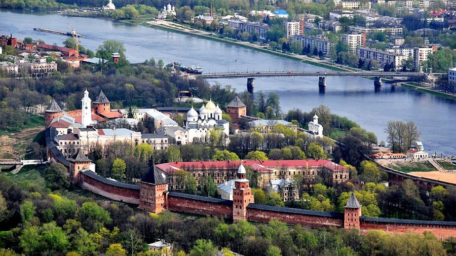 Из Петербурга в Великий Новгород запустят экскурсионную «Ласточку»