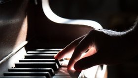 Концерт «Гений транскрипции Александр Дюбюк. 40 песен Шуберта на рояле»
