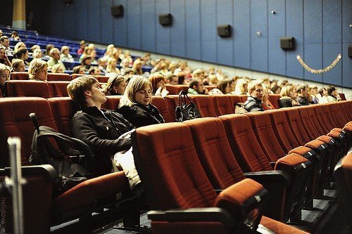 Расписание сеансов на пятницу в кинотеатр 35 mm