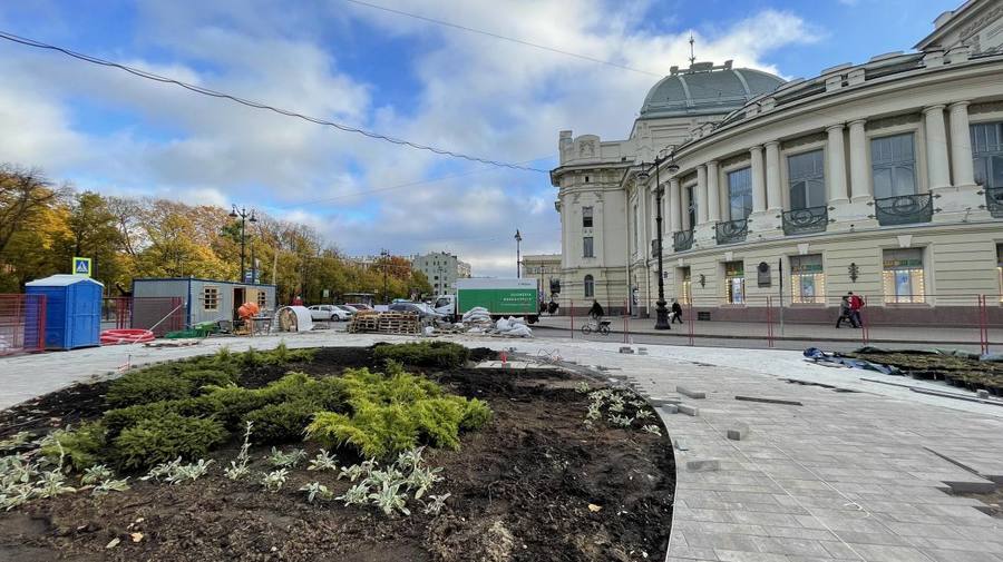 Зона отдыха у Витебского вокзала откроется к ноябрю