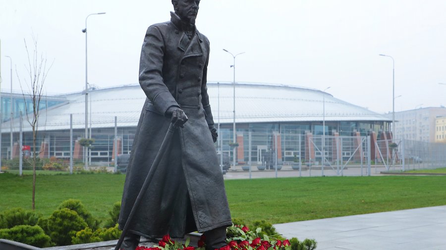 В Петербурге появился памятник министру путей сообщения Михаилу Хилкову