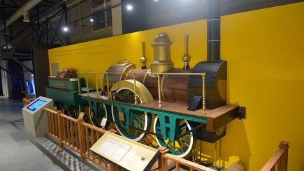 Выставка «Царская забава» к 185-летию железных дорог в России — фото 3