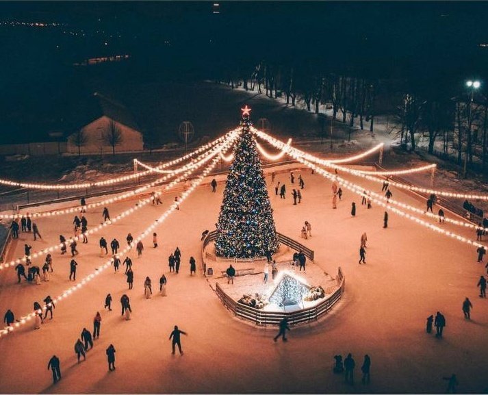 Новогодний и Рождественский мини-маркет в ЦПКиО