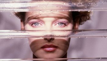 Выставка «Альберта Тибурци. Блестящая эпоха. Итальянская мода 80-х»