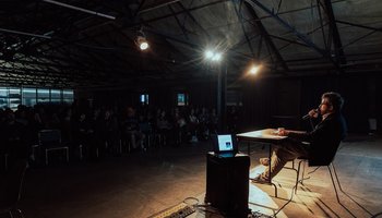 Цикл о кино «Изображая жертву: зачем смотреть боевики сегодня?»