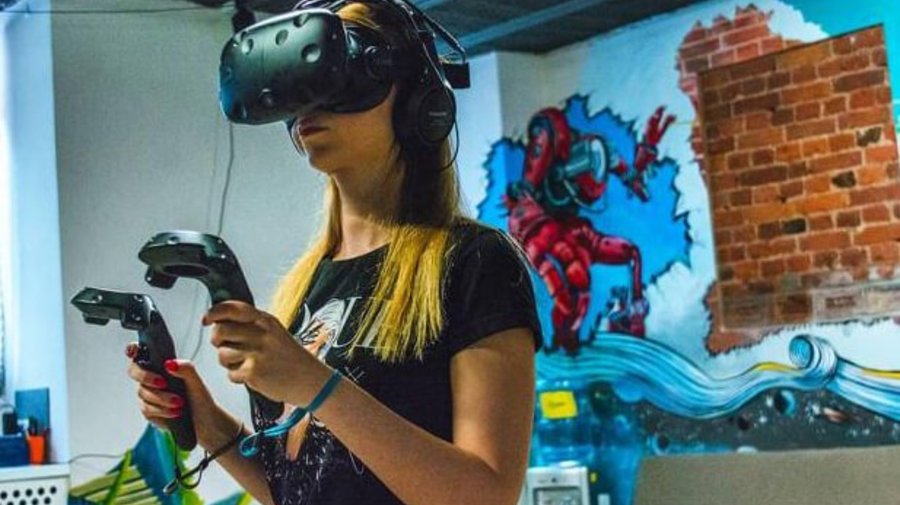 Palantir VR