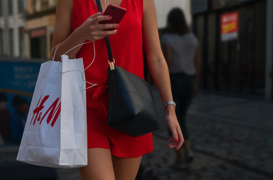 На месте магазина H&M на Тверской откроется Gloria Jeans