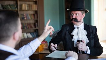 Иммерсивный спектакль-аукцион «Нарисованный наследник»