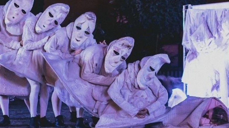 Интерактивный спектакль «Месяцы» в Никольских рядах