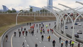 В Петербурге прошёл массовый велопарад «ЗСД Фонтанка Фест»  