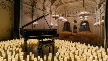 #В_СВЕЧАХ: Шедевры классики во дворце Великого князя Владимира