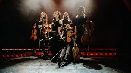 Концерт Atomic Cellos: мировые хиты на виолончелях в «Колизее»  — фото 2