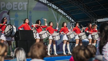 Семейный фестиваль «ПётрФест»