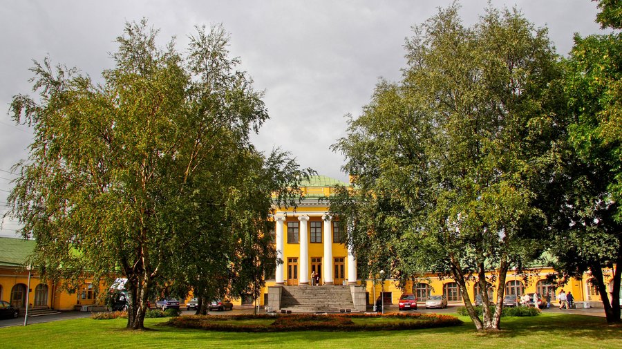 В Петербурге будут проводить бесплатные экскурсии в усадьбу княгини Дашковой