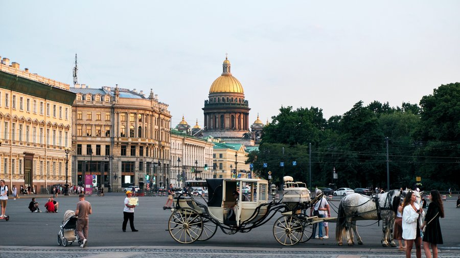 Чем заняться на выходных в Петербурге с 23 по 25 июня