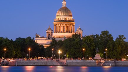 Автобусная экскурсия с прогулкой на теплоходе «Ночной Петербург с воды и земли» — фото 3