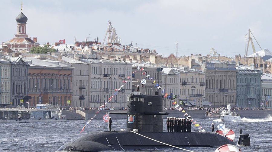 В Петербурге прошла репетиция Главного военно-морского парада
