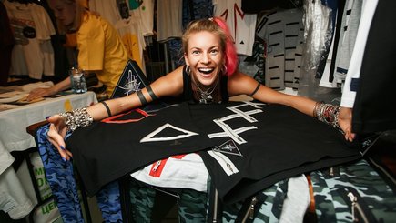 Фестиваль футболок и принтов T-SHIRT FEST в «Севкабель Порту» — фото 2