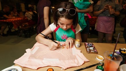 Фестиваль футболок и принтов T-SHIRT FEST в «Севкабель Порту» — фото 9