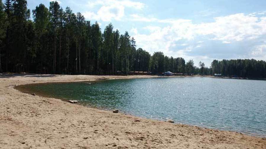 Лазурное озеро