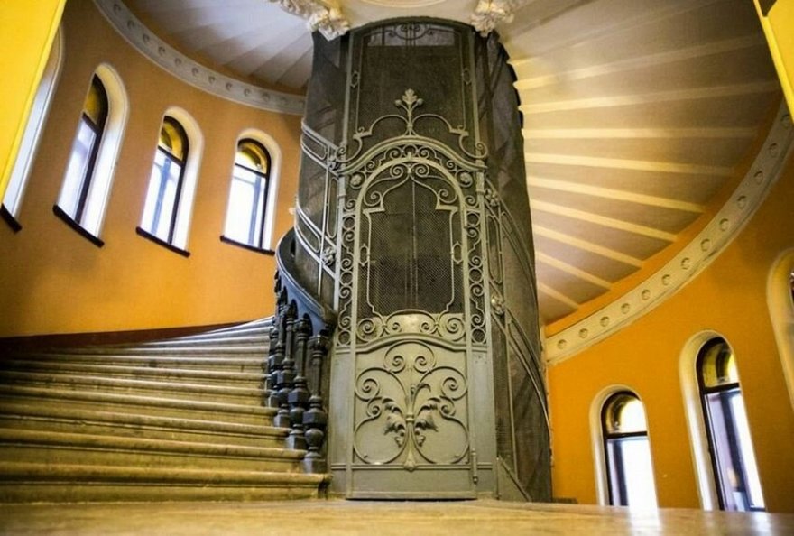 В Петербурге создали интерактивную карту исторических лифтов