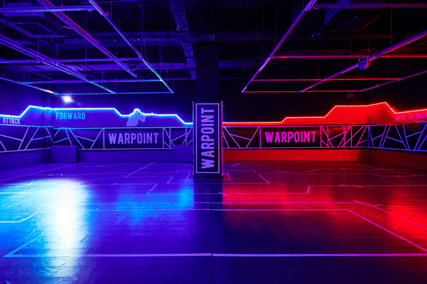 Vr арена warpoint. WARPOINT Арена виртуальной реальности. WARPOINT VR-Арена Коломна. Сеть VR парков WARPOINT. WARPOINT Арена виртуальной реальности Благовещенск.