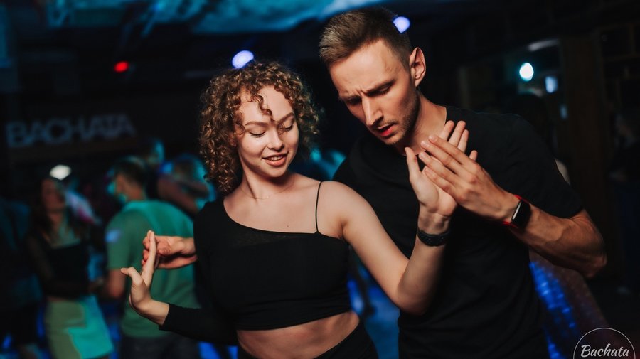 Bachata Club Dance Studio