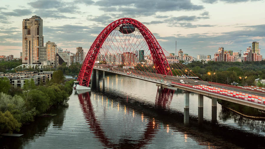 Живописный мост