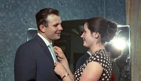 Выставка «Огонек. Жизнь как праздник»