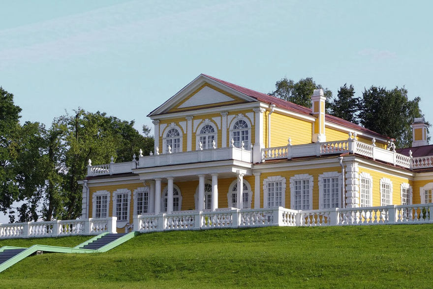 Дворец Петра I